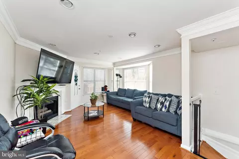 Living - 3408 Littleleaf Pl, Laurel, MD 20724 photo 1 of 2