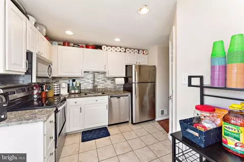 Kitchen - 3408 Littleleaf Pl, Laurel, MD 20724 photo 2 of 2