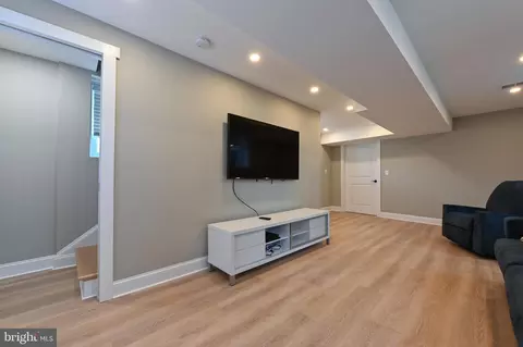 Entry Way - 3528 S River Ter, Edgewater, MD 21037 photo 4 of 4