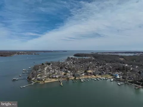 View/Area - 3528 S River Ter, Edgewater, MD 21037 photo 7 of 12