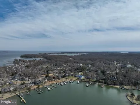 View/Area - 3528 S River Ter, Edgewater, MD 21037 photo 5 of 12