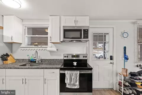Kitchen - 7640 Lake Dr, Pasadena, MD 21122 photo 1 of 1
