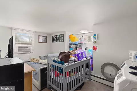 Bedroom - 7640 Lake Dr, Pasadena, MD 21122 photo 1 of 5