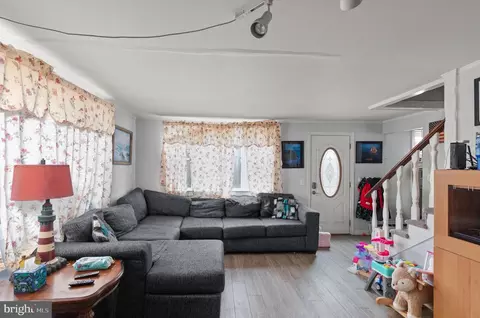 Other - 7640 Lake Dr, Pasadena, MD 21122 photo 8 of 10