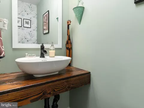 Bath - 9 Lexington Rd, Harmans, MD 21077 photo 1 of 5