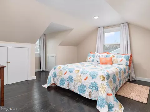 Bedroom - 9 Lexington Rd, Harmans, MD 21077 photo 4 of 7
