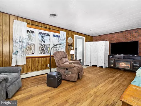 Other - 8121 Armiger Dr, Pasadena, MD 21122 photo 5 of 9