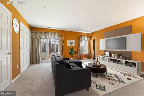 8207 Brooktree St, Laurel, MD 20724 photo 7