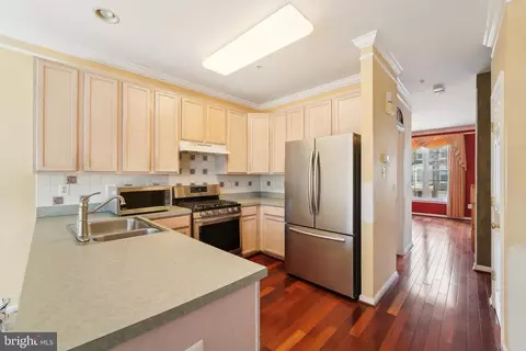 8207 Brooktree St, Laurel, MD 20724 photo 18
