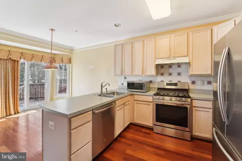 8207 Brooktree St, Laurel, MD 20724 photo 19