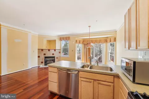 8207 Brooktree St, Laurel, MD 20724 photo 20