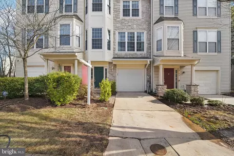 8207 Brooktree St, Laurel, MD 20724 photo 4