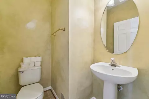 8207 Brooktree St, Laurel, MD 20724 photo 35