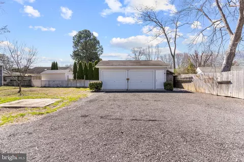 Exterior - 5911 Rockhold Dr, Deale, MD 20751 photo 5 of 5