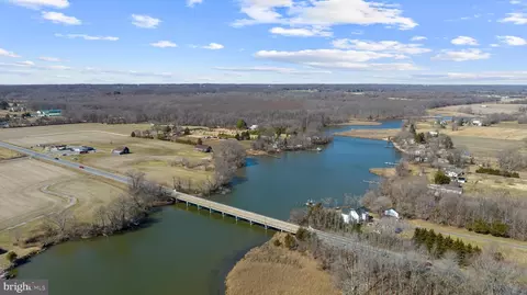 View/Area - 5911 Rockhold Dr, Deale, MD 20751 photo 3 of 4