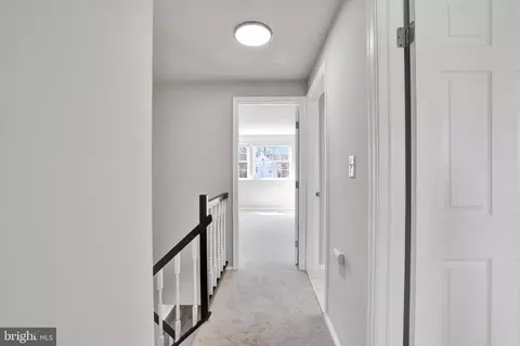 Entry Way - 8051 Croydon Way, Pasadena, MD 21122 photo 4 of 6
