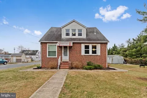 501 Bon Air Ave, Brooklyn Park, MD 21225