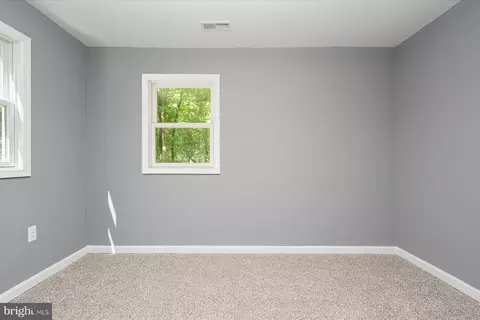 Bedroom - 61 Ark Rd, Lothian, MD 20711 photo 2 of 3