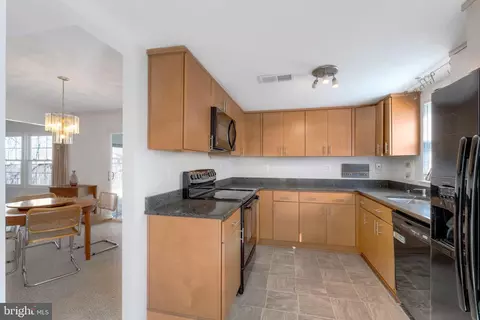 Kitchen - 1436 Jerrold Pl, Crofton, MD 21114 photo 3 of 3