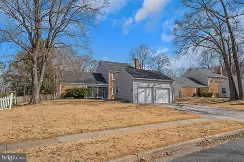 1436 Jerrold Pl, Crofton, MD 21114