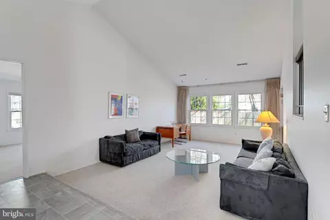 Living - 1436 Jerrold Pl, Crofton, MD 21114 photo 1 of 7