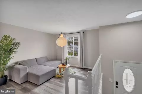 7708 Tobruk Ct, Hanover, MD 21076 photo 5