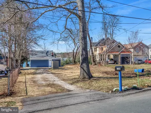 Other - 7704 Edgewood Ave, Pasadena, MD 21122 photo 8 of 10