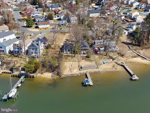 View/Area - 7704 Edgewood Ave, Pasadena, MD 21122 photo 11 of 14