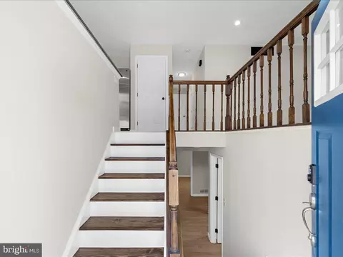 8081 Escalon Ave, Pasadena, MD 21122 photo 3
