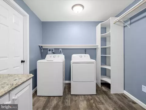 8081 Escalon Ave, Pasadena, MD 21122 photo 34