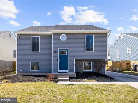 8081 Escalon Ave, Pasadena, MD 21122