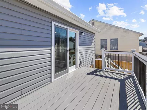 8081 Escalon Ave, Pasadena, MD 21122 photo 20