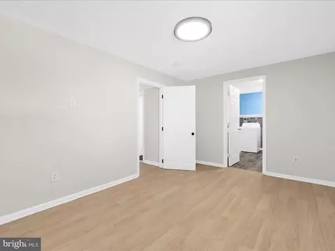 8081 Escalon Ave, Pasadena, MD 21122 photo 31