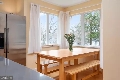 Dining - 169 E Bay View Dr, Annapolis, MD 21403 photo 1 of 2