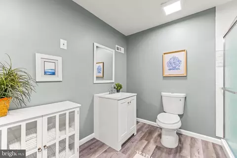 Bath - 1717 Maco Dr, Hanover, MD 21076 photo 6 of 7