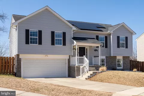 205 Tessing Ct, Glen Burnie, MD 21060