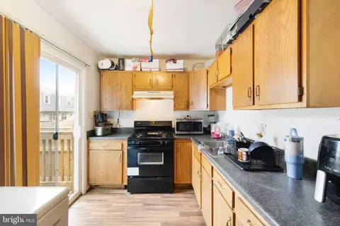 Kitchen - 8219 Stewarton Ct, Severn, MD 21144 photo 1 of 1