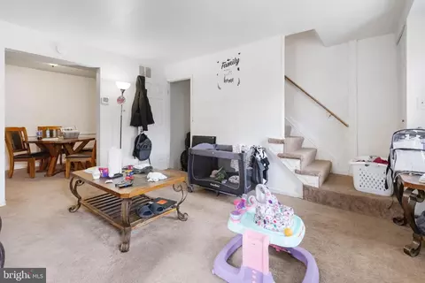 Entry Way - 8219 Stewarton Ct, Severn, MD 21144 photo 6 of 6