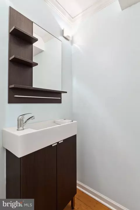 Bath - 8089 Wolsey Ct, Pasadena, MD 21122 photo 1 of 2