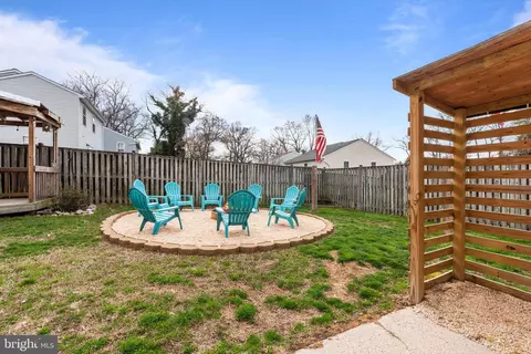 Exterior - 7796 Catherine Ave, Pasadena, MD 21122 photo 5 of 9