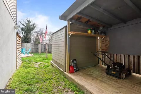 Exterior - 7796 Catherine Ave, Pasadena, MD 21122 photo 7 of 9