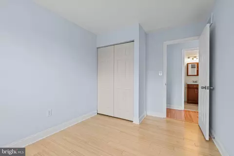 Bedroom - 7796 Catherine Ave, Pasadena, MD 21122 photo 4 of 4