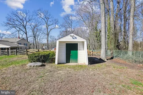 1574 Melanie Rd, Pasadena, MD 21122 photo 41