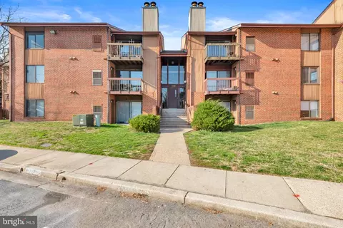116 Mountain Rd #1D, Glen Burnie, MD 21060