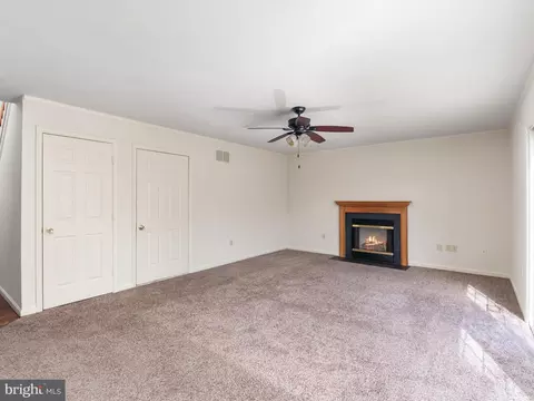 Living - 1819 Hillburne Way, Crofton, MD 21114 photo 6 of 8