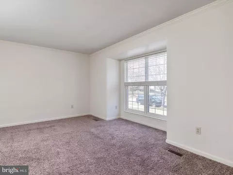 Living - 1819 Hillburne Way, Crofton, MD 21114 photo 1 of 8