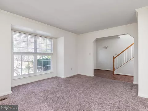 Living - 1819 Hillburne Way, Crofton, MD 21114 photo 3 of 8