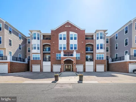 8601 Roaming Ridge Way #106, Odenton, MD 21113