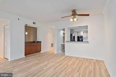 930 Astern Way #302, Annapolis, MD 21401 photo 13
