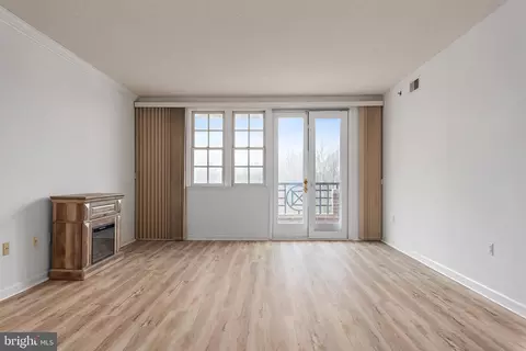 930 Astern Way #302, Annapolis, MD 21401 photo 11